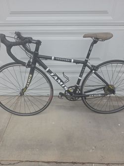 Jamis ventura 1.200 aluminum bike