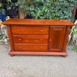 Wooden 3-Drawer Dresser with Side Cabinet