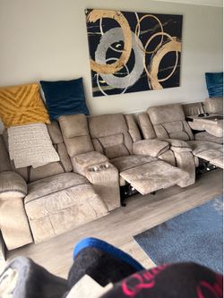 2 piece recliner sofa and love seat