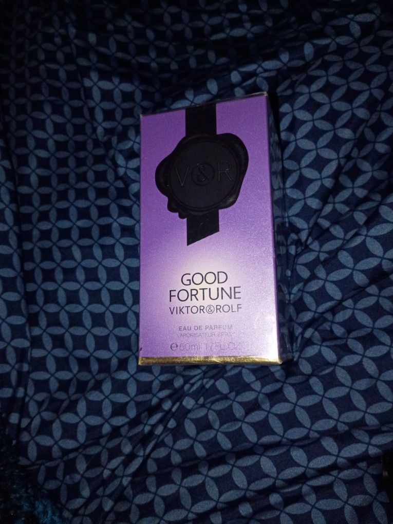 Viktor Rolf Good Fortune Perfume