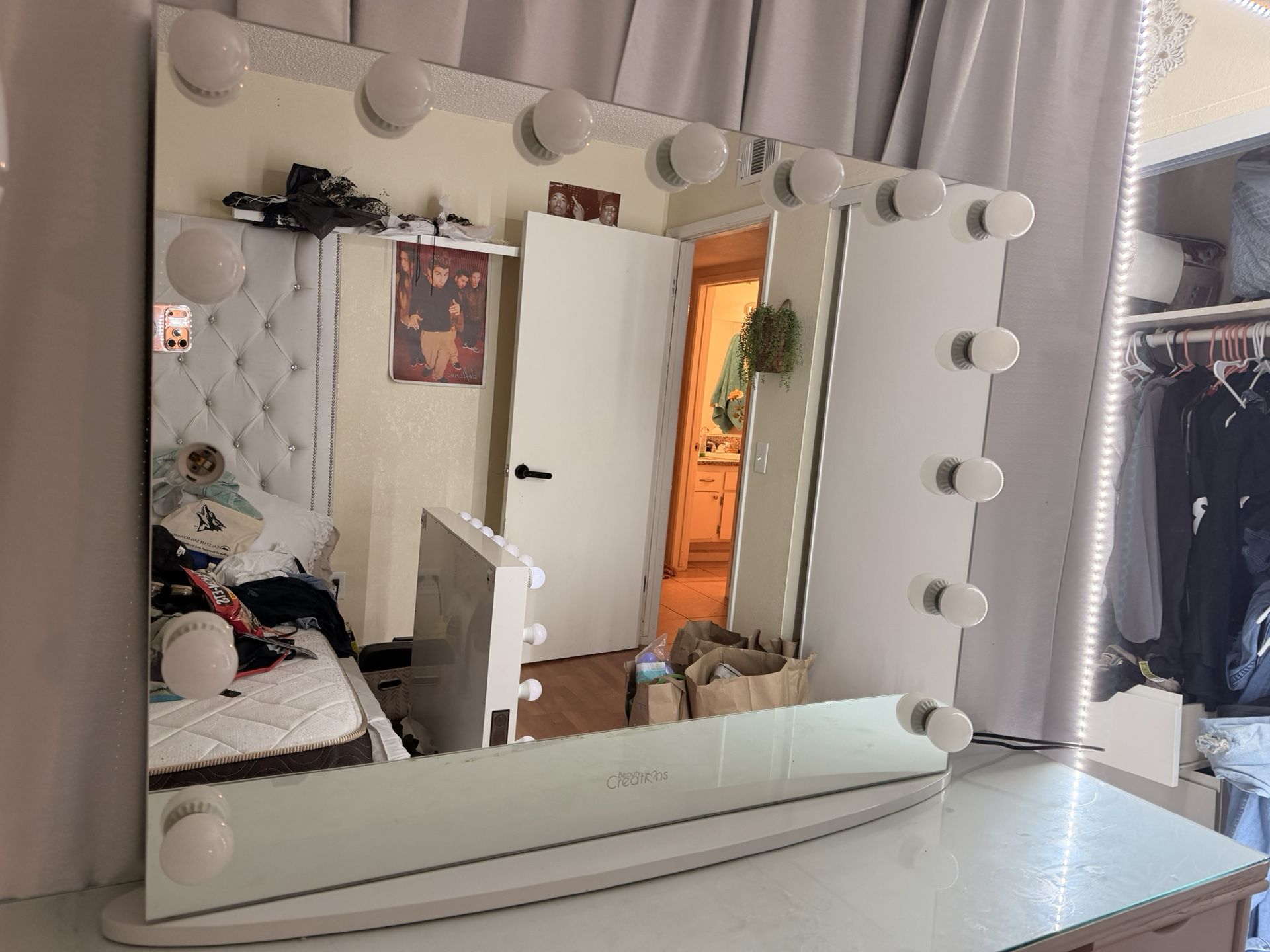Vanity Mirror