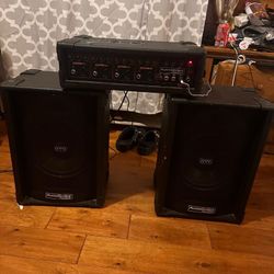 Used Audio Choice QM4 Powered Mixer and C100 Speaker Pair