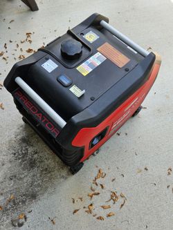 Predator 3500 Super Quiet Inverter Generator 3000/3500W Gas 120V 2.6 gal