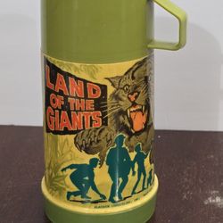 Vintage Aladdin LAND OF THE GIANTS Thermos With Lid
