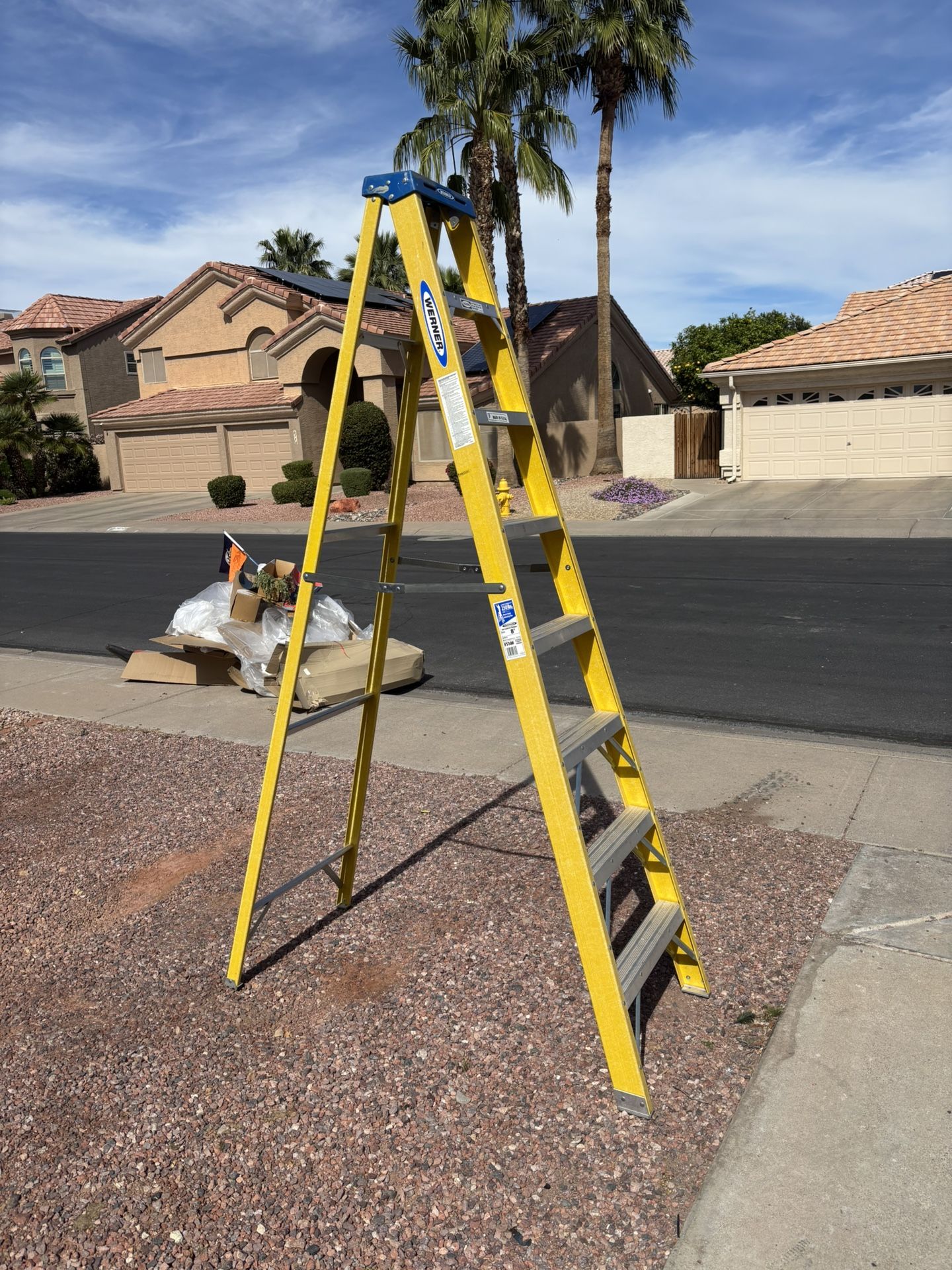 8’ Werner Fiberglass Ladder