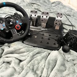 G29 Logitech Wheel PS4