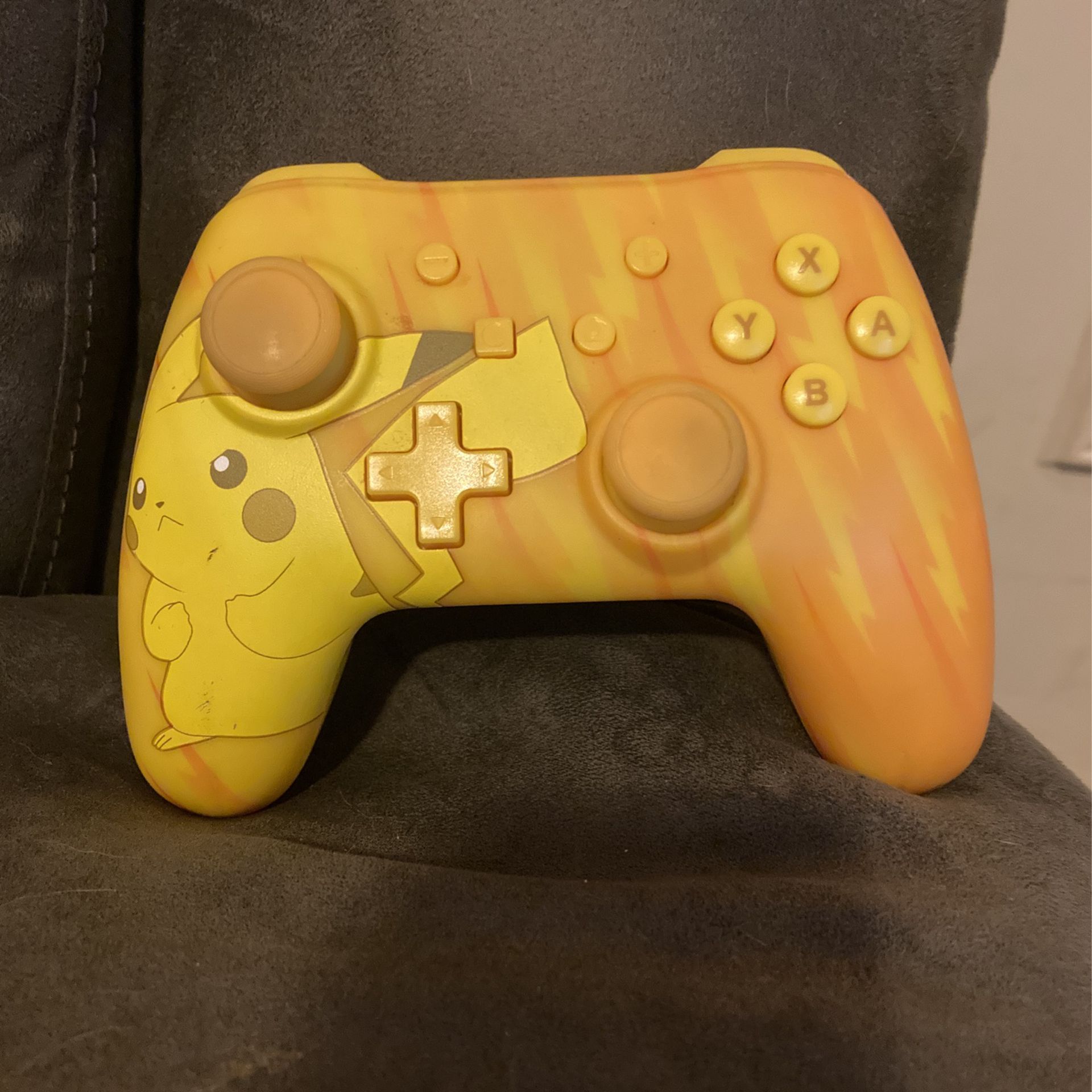 Nintendo Switch Pikachu Controller