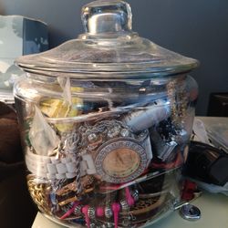Jewelry/jar Full