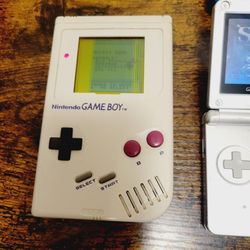 OG Gameboy fs or trade