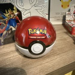 Poke Ball Tin