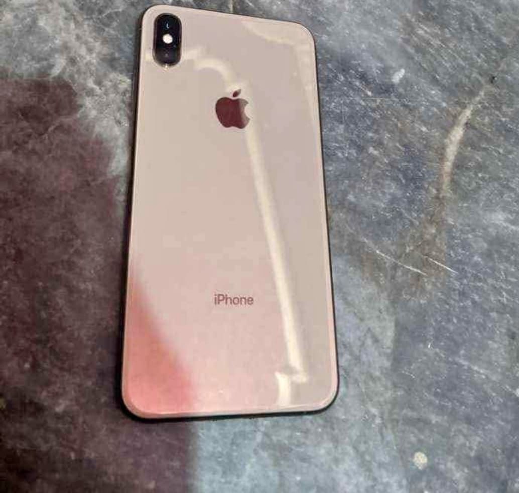 iPhone XS Max Unlocked With Warranty