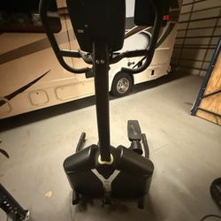 Helix HLT3500 Full Commercial Lateral Trainer