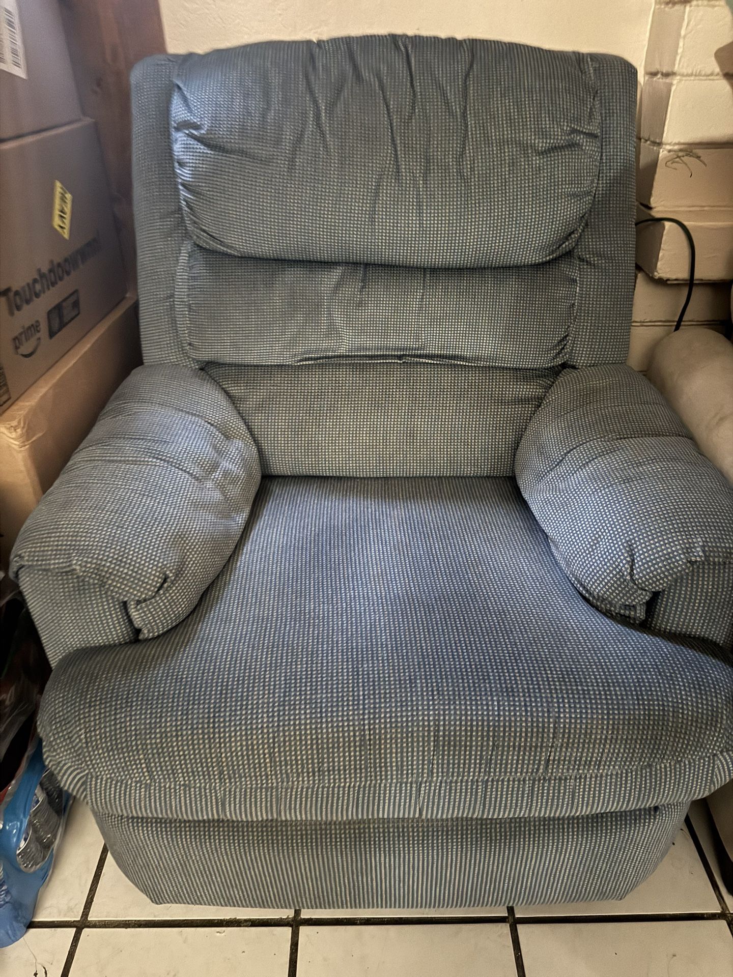 Recliner couch