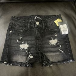 Art Class Short