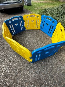 kid playpen