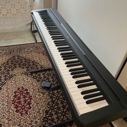 Great Yamaha Keyboard P-35