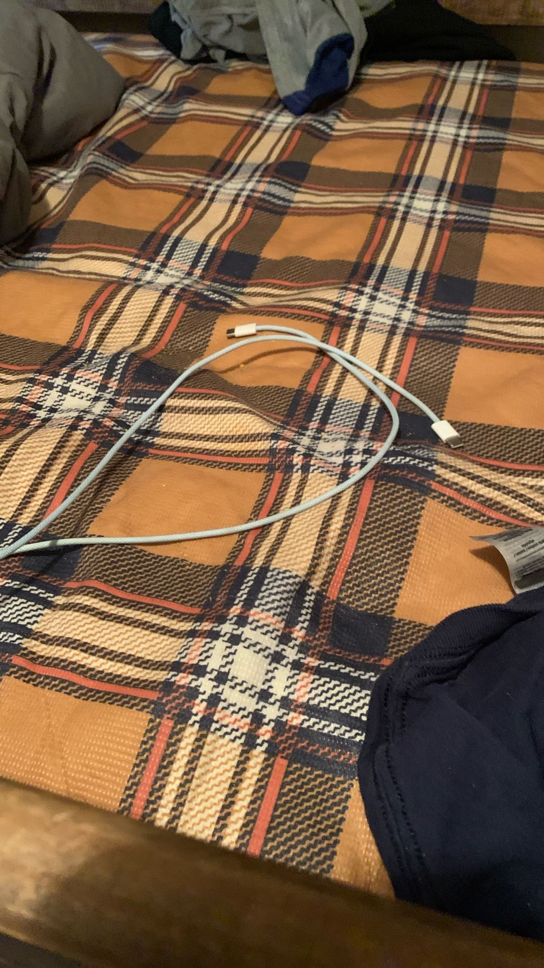 iPhone 15 Pro Max Charger