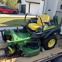 John deere zero turn   Z915B