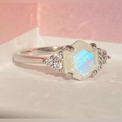 Moonstone Ring S925 Size 6, 7 Or 8