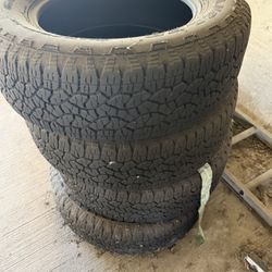 Goodyear wrangler 275/65/20