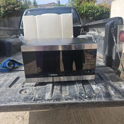 Galanz Microwave 40$ 