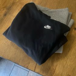 2 Kids Small Nike Hoodies