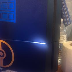 PS4 + Xbox 360 + NES System