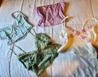 Women’s tops