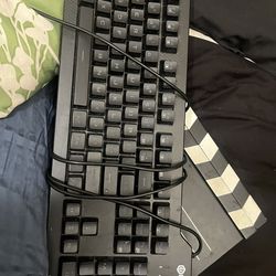 Razer Huntsman’s V2 Mechanical Gaming Keyboard And CyberpowerPC Mechanical board And Mouse