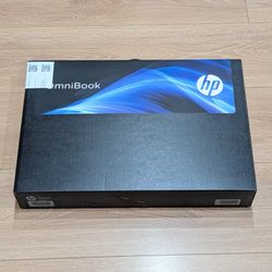 Brand New Hp Omnibook 17 Inch  Ultra 9 288V 32gb Ram 2Tb 