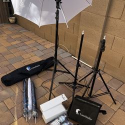 Umbrella Photography Lighting Kit, Tripods, Swivel, Bulbs, Photographic Reflector Set