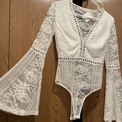 Woman’s Lace Bodysuit 