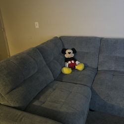 Sky blue couch no damages