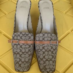 Women’s Shoes