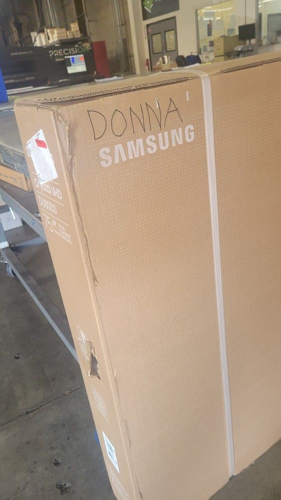Brand New In Box Samsung Crystal Uhd 75" TV.
