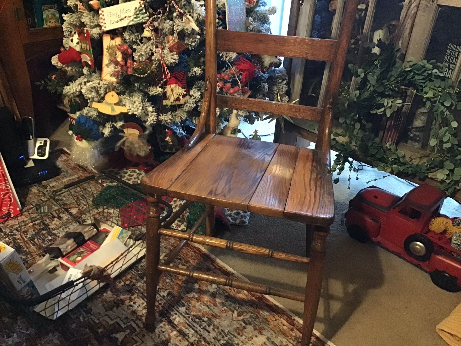 Wooden Antique Chair 