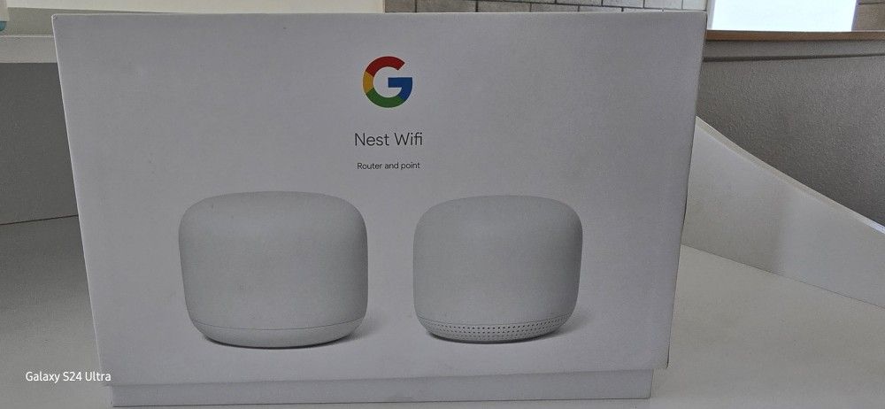 Nest Wifi Router and Point By Google