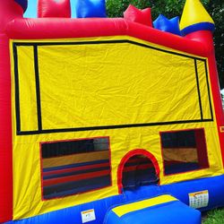 Bounce House 