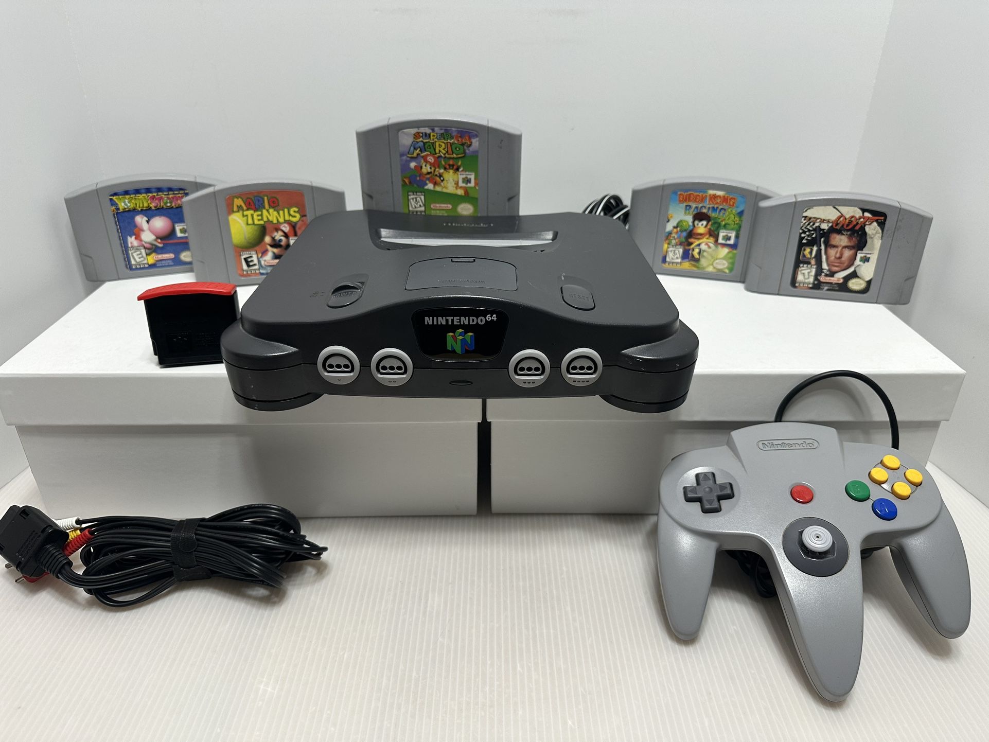 N64 Nintendo 64 With 5 Premium Games And Memory Expansion Pack