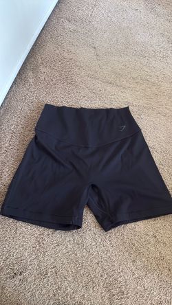 Gymshark short (women )