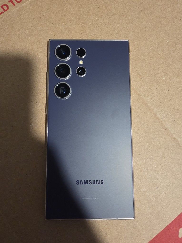 Samsung Galaxy S24 Ultra Unlocked