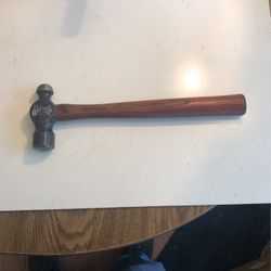 Craftsman 24 Oz Ballpin Hammer In Great Condition Used 