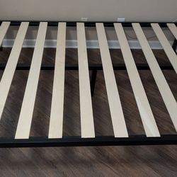 Full Size Metal Bed Frame 