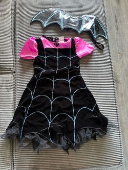 vampirina costume