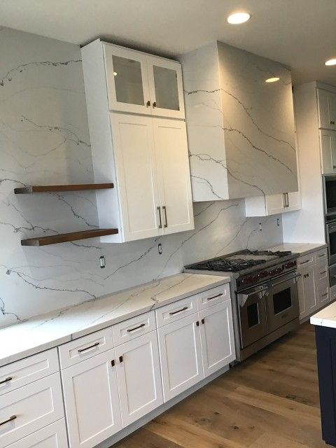 Brand New White Shaker Cabinets w Quartz Countertops (10 X 10 Kitchen)
