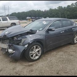 2014 Altima Parts Only 
