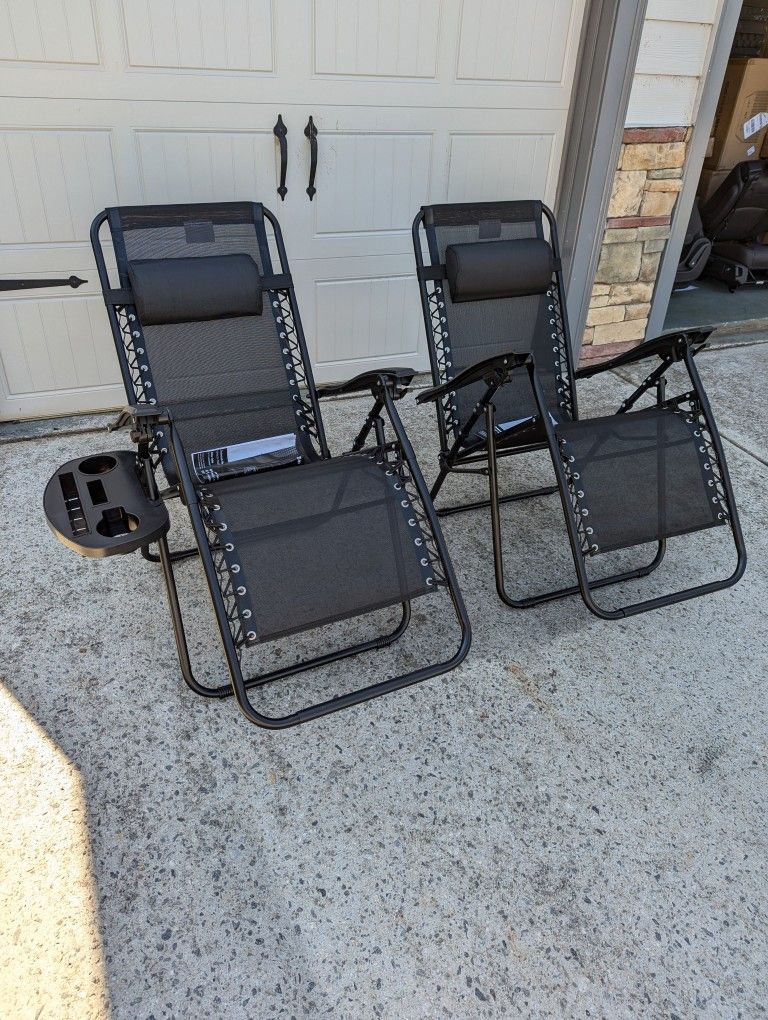 BRAND NEW Pair Of Heavy Duty Zero Gravity Chairs With Headrest, Cup Holder, Cell Phone Holder, And Tablet Holder 