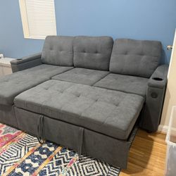 Wade Logan Sofa Bed – Like New 