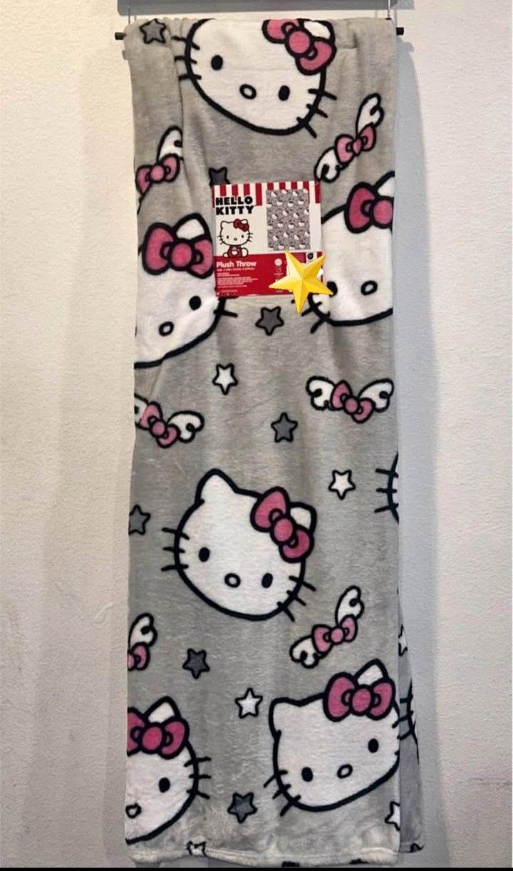 Hello Kitty Blanket