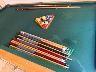 Cool table very good frame build and condition